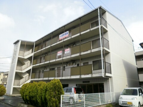 メゾンニシムラ近江八幡の物件外観写真