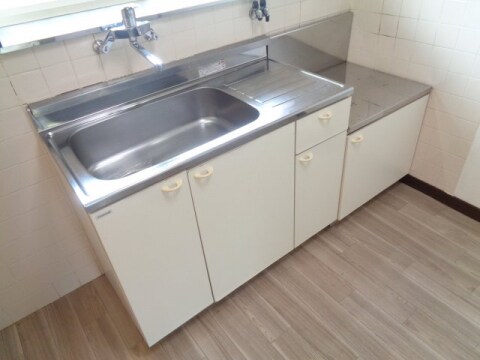 ハイネスグリーン貴生川の物件内観写真