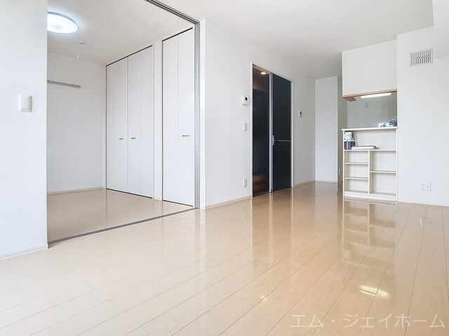 セジュールアースマーシⅢの物件内観写真