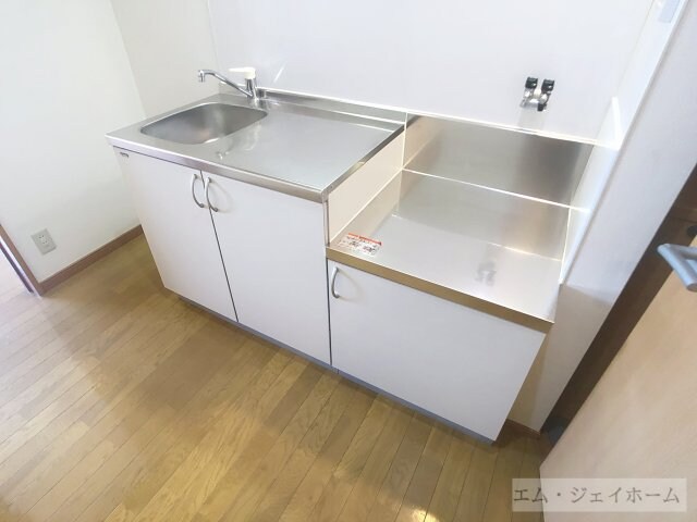 グレイスコートつるの物件内観写真