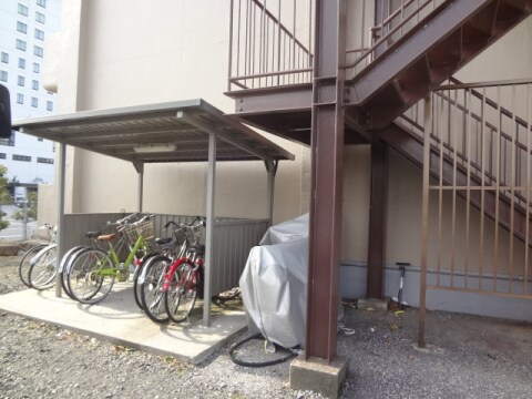 ビラ・レークサイドの物件外観写真