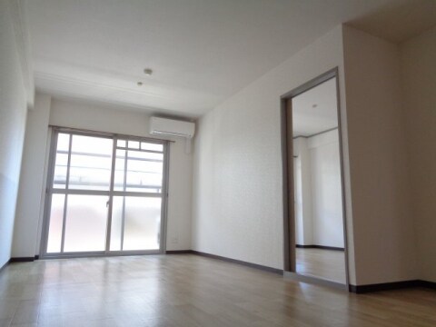 プルミエルの物件内観写真