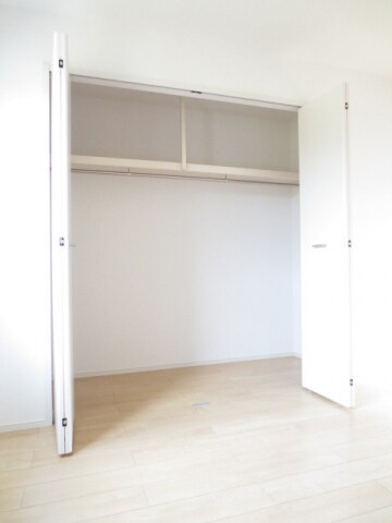 エーリ・フノマージュの物件内観写真