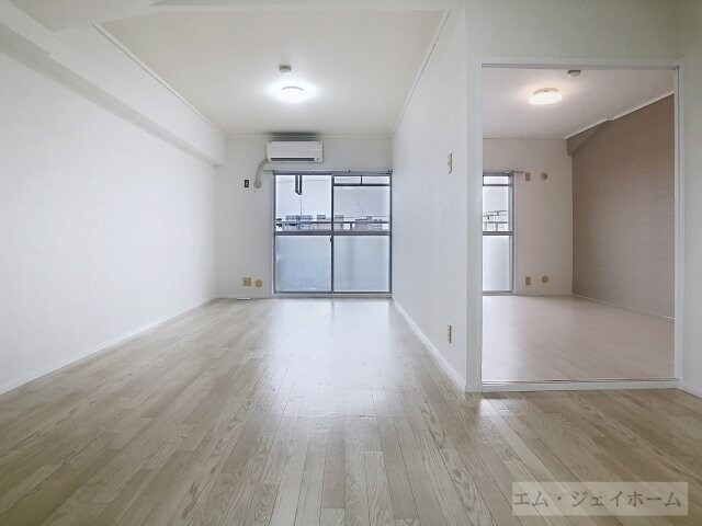 フラワー１番館の物件内観写真