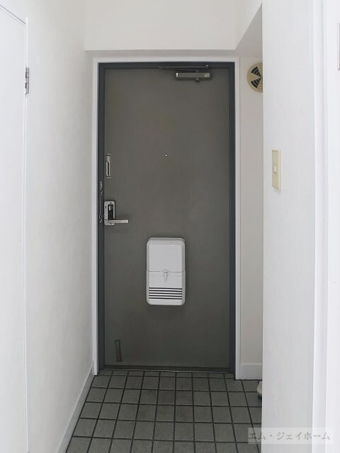 フラワー１番館の物件内観写真