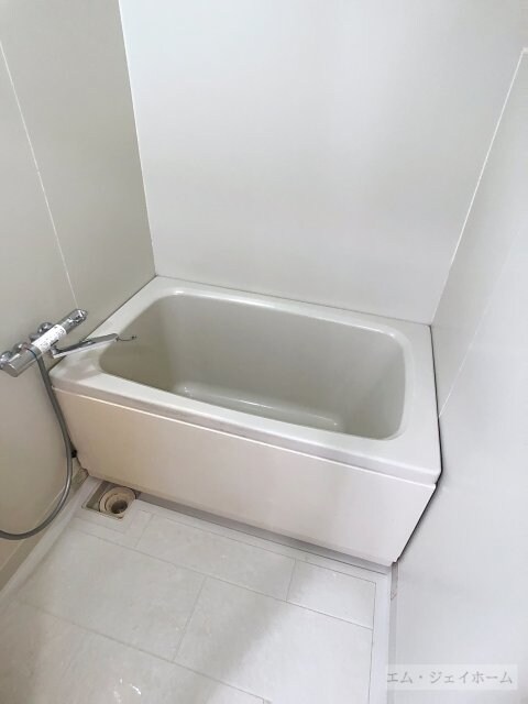 フラワー１番館の物件内観写真