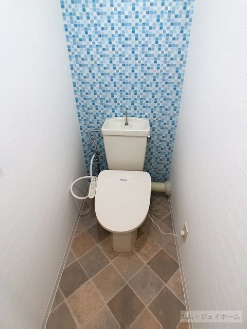 フラワー１番館の物件内観写真