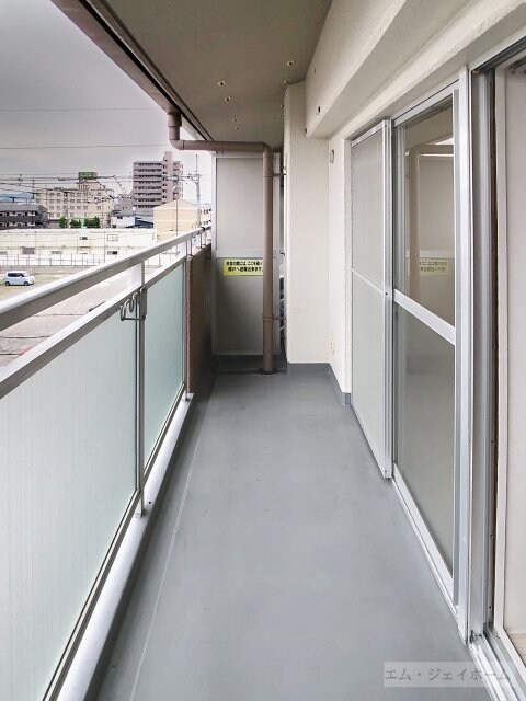 フラワー１番館の物件内観写真