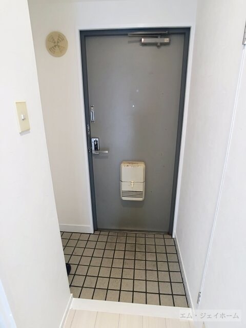 フラワー１番館の物件内観写真