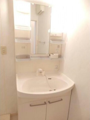 リビングタウン唐崎　B棟の物件内観写真