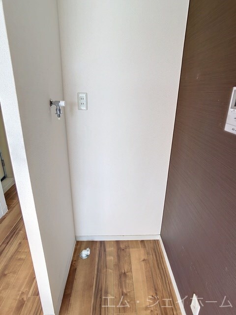 シャトレービルの物件内観写真