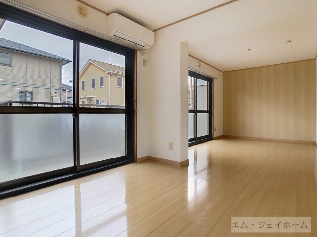 小泉ファインハイツの物件内観写真