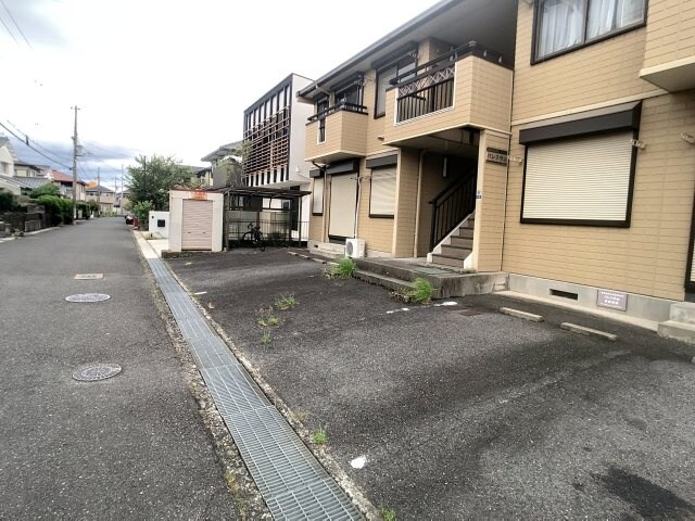 パレス守山の物件外観写真