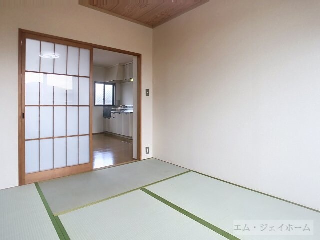 パレス守山の物件内観写真