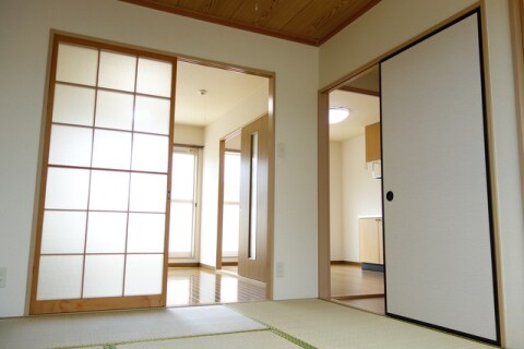 SurplusみくもCの物件内観写真