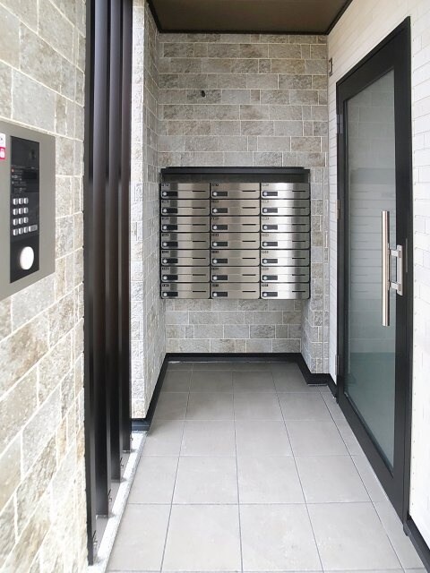 ラクーン守山の物件外観写真