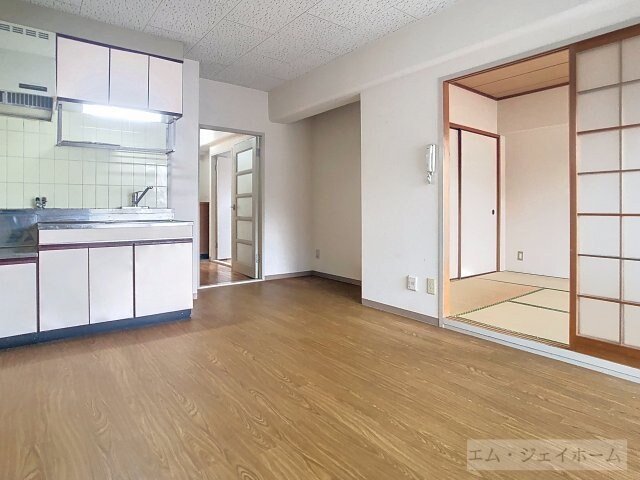 サンティーユＡＳＡＨＩの物件内観写真