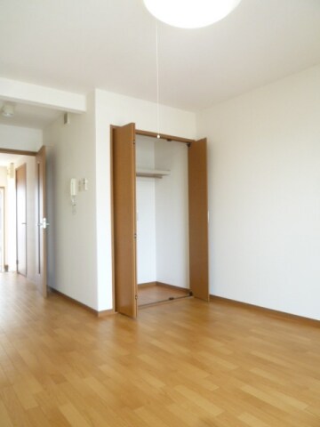 パリオ仁保の物件内観写真