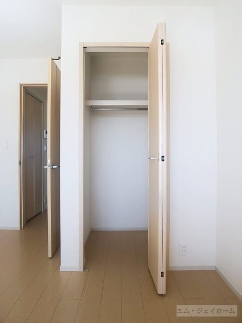 ヒルズイッセイⅡの物件内観写真