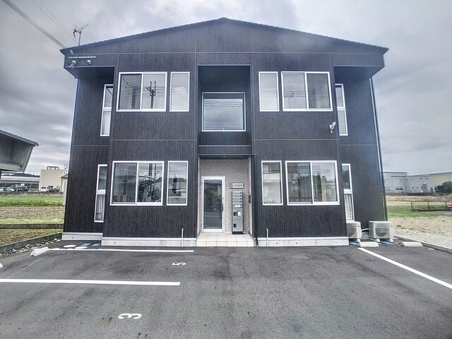 セレーノ A棟の物件外観写真