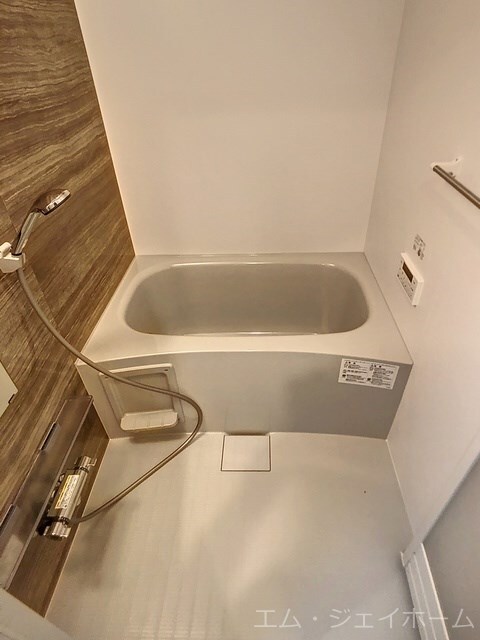 フロンティアの物件内観写真