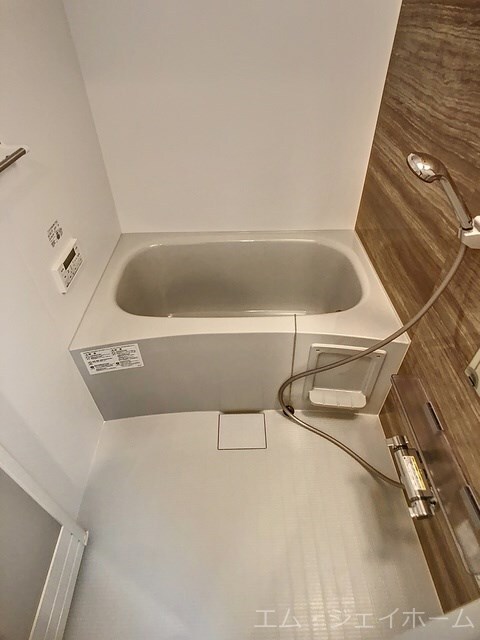 フロンティアの物件内観写真