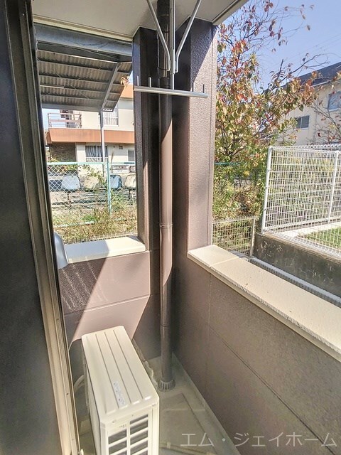 フロンティアの物件内観写真