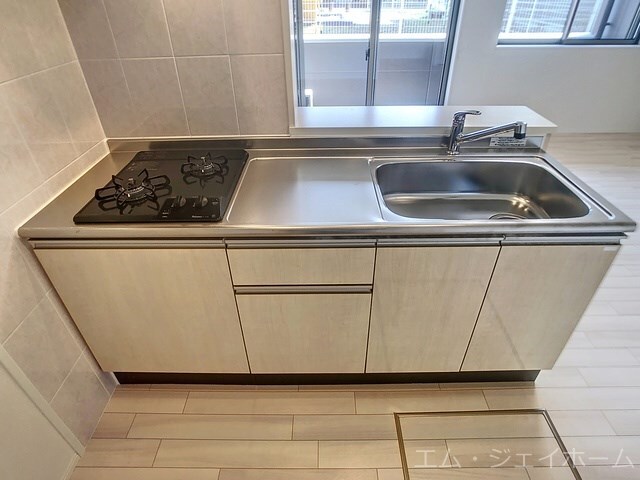 フロンティアの物件内観写真