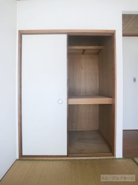 札の辻F邸の物件内観写真