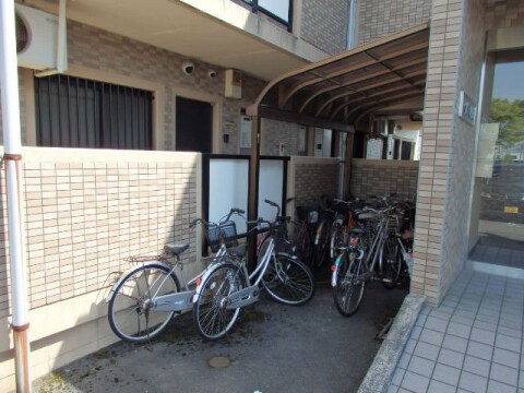 フォレスト旭の物件外観写真