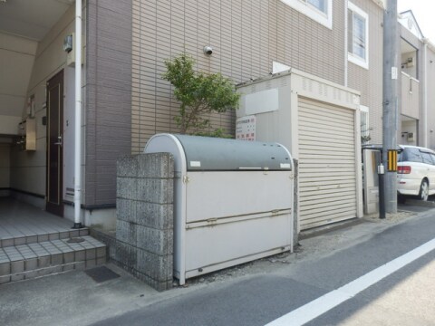 ラグーナ・ウノの物件外観写真