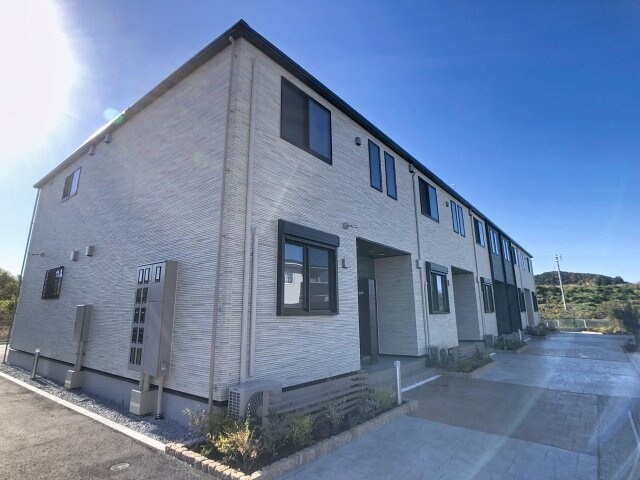 カーサ・彩の物件外観写真