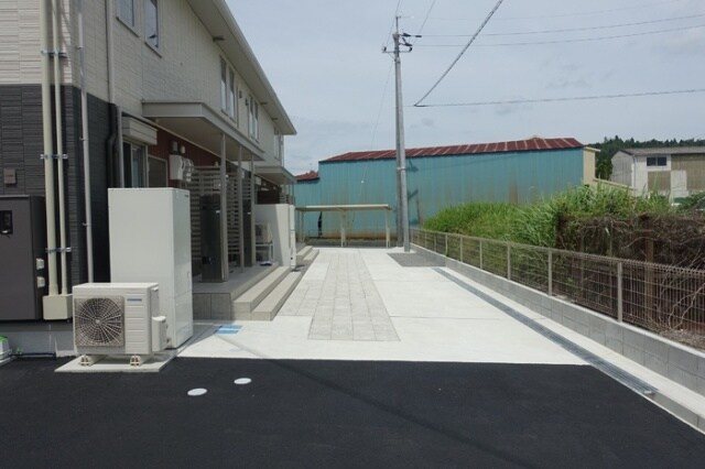 コットンハウスⅤ(ファイブ)の物件外観写真