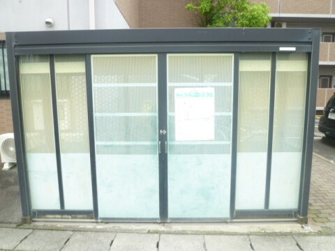 メゾンクレーネ弐番館の物件外観写真