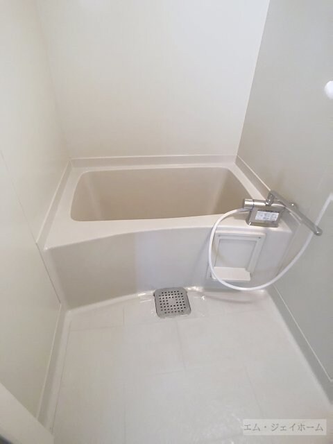 ユヌベルメゾンⅡの物件内観写真