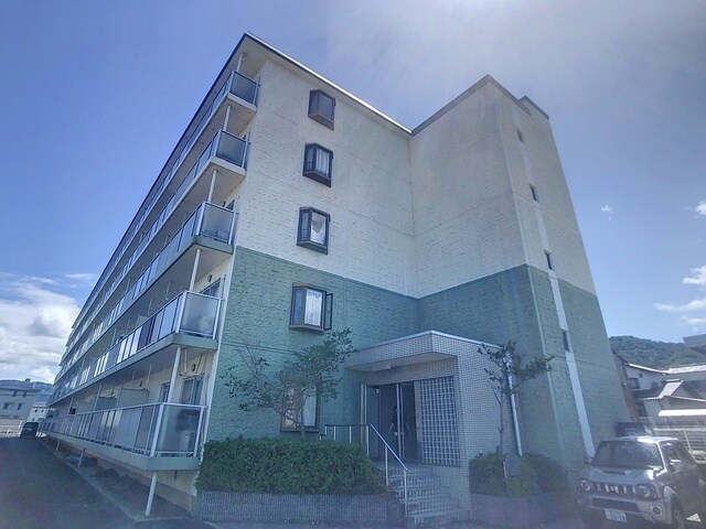 サンハイツ南志賀の物件外観写真