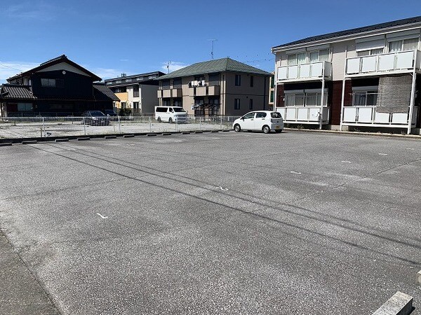 セリハウスの物件外観写真