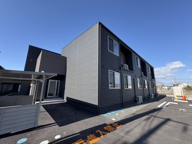 エトワール下坂浜Aの物件外観写真