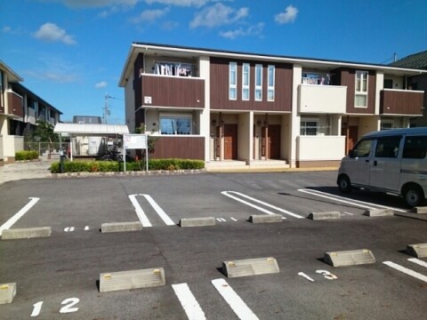 クレール聖徳Ｃの物件外観写真