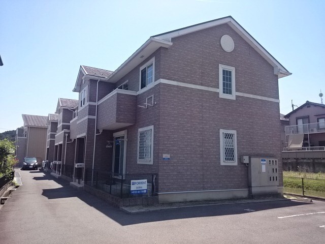 グランデサウタールの物件外観写真