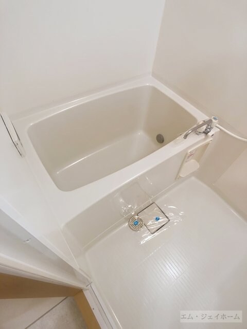 シャトレー六番館の物件内観写真