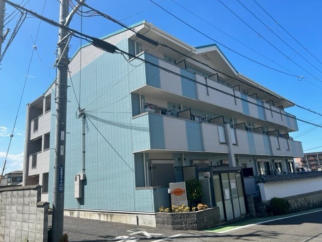 シェーネの物件外観写真