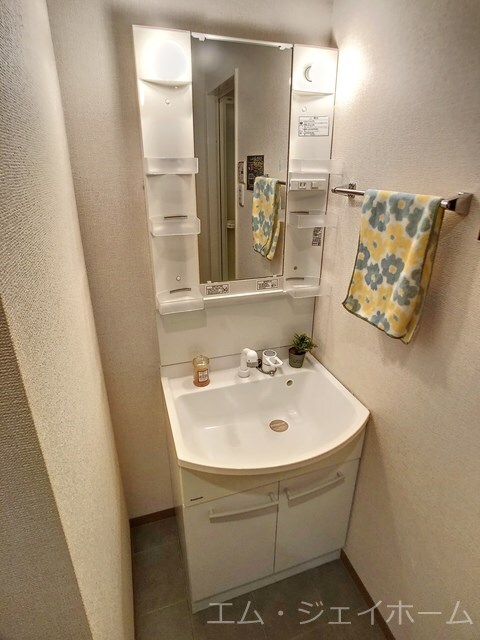 ビラ・レークサイドの物件内観写真