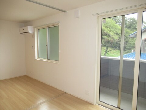 ホワイトクレイン野洲の物件内観写真