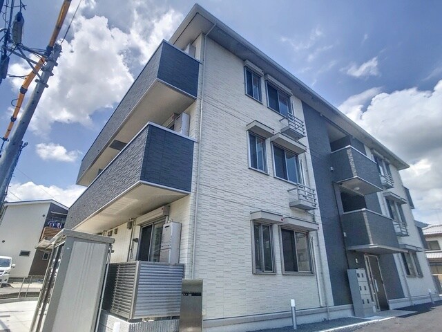 STELLA TAKASAGOの物件外観写真