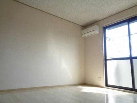 エストヴィラージュⅡの物件内観写真