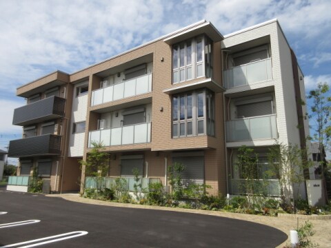 米原Ｓ．Ｂ．Ｃの物件外観写真