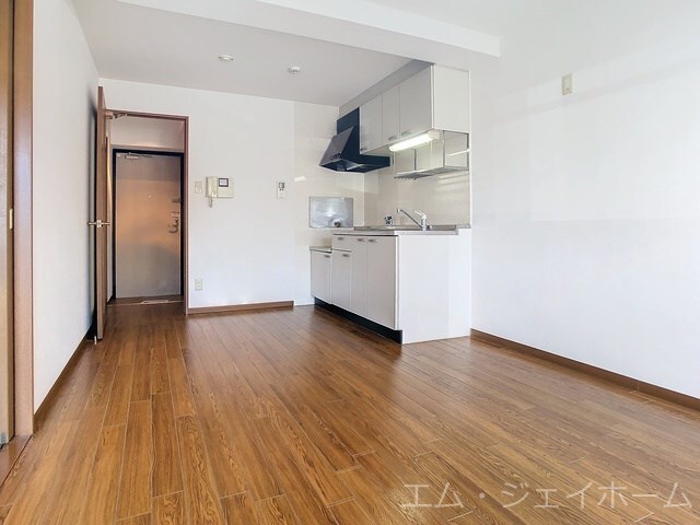 ロイヤルステージの物件内観写真