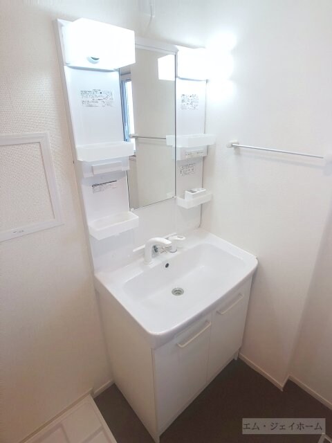 ヒルズイッセイⅡの物件内観写真