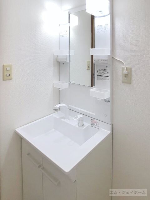 グランベールJINの物件内観写真